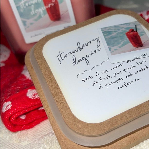 Strawberry Surprise Boutique Gift Box by Pk - Picture 3 of 14
